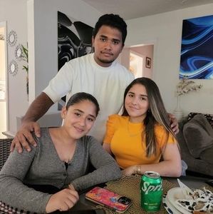 Meet your Posher, José jessenia